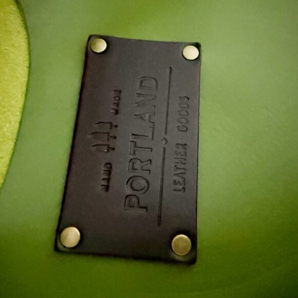 PORTLAND LEATHER | Super Unicorn Green Apple Zipper Dark Brown Handles | Medium - Picture 8 of 10